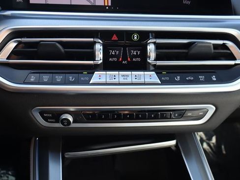 Used 2023 BMW X5 xDrive45e w/ Executive Package AWD/4WD image 40