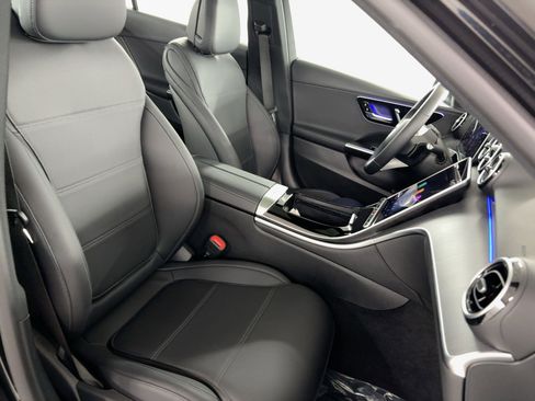 Certified 2025 Mercedes-Benz C 300 Sedan image 31