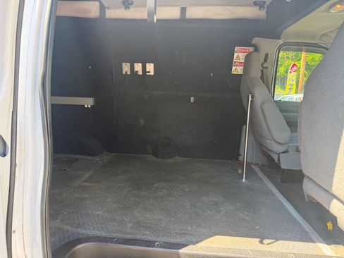 Used 2014 Ford E-350 and Econoline 350 Extended Super Duty w/ Premium Van Group RWD image 13