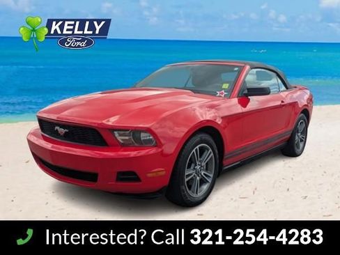 Used 2010 Ford Mustang Convertible RWD image 1
