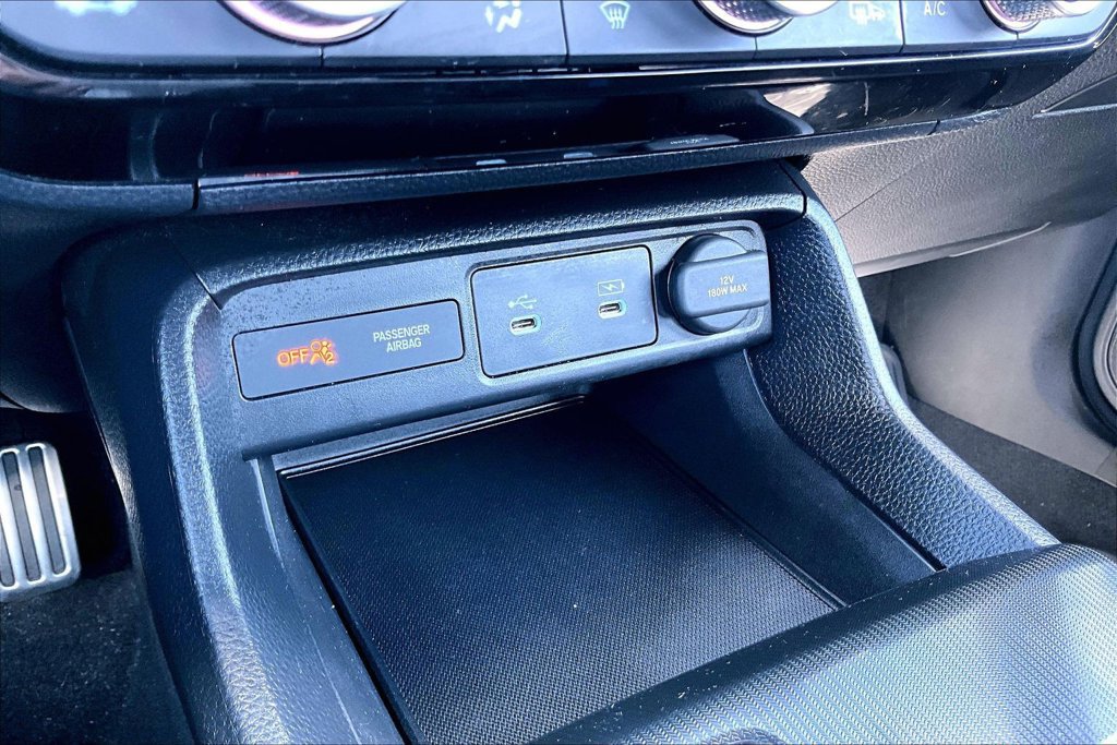 Used 2025 Honda Civic FWD Hybrid Sedan image 32