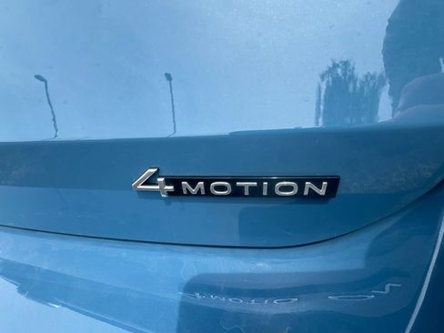 Used 2025 Volkswagen Taos S AWD/4WD image 21