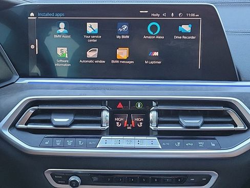 Used 2022 BMW X5 xDrive40i w/ M Sport Package image 25