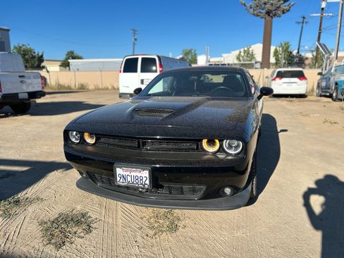 Used 2023 Dodge Challenger GT w/ Plus Package RWD image 4