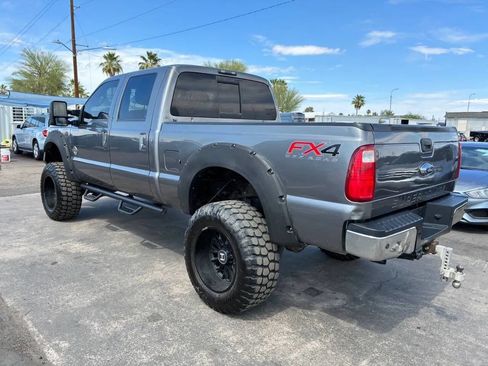 Used 2013 Ford F250 Lariat w/ Lariat Interior Pkg AWD/4WD image 4