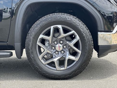New 2026 GMC Sierra 1500 SLT w/ SLT Premium Plus Package AWD/4WD image 30