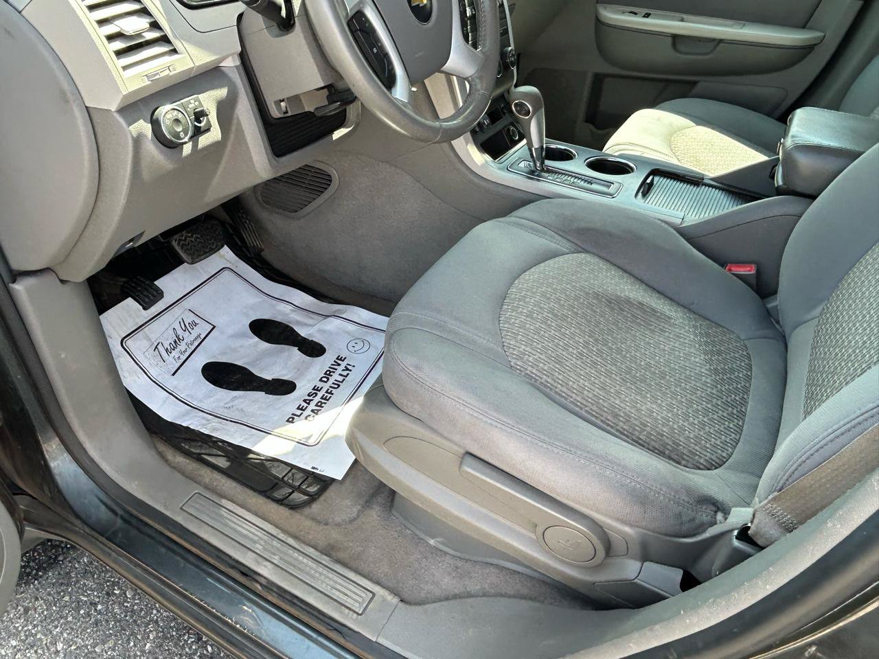 Used 2011 Chevrolet Traverse LS AWD/4WD image 10