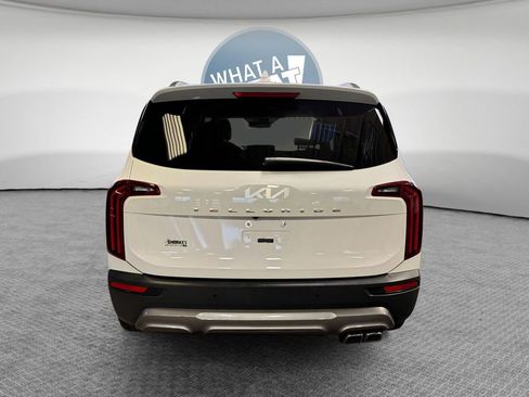 Certified 2022 Kia Telluride EX w/ EX Premium Package image 5