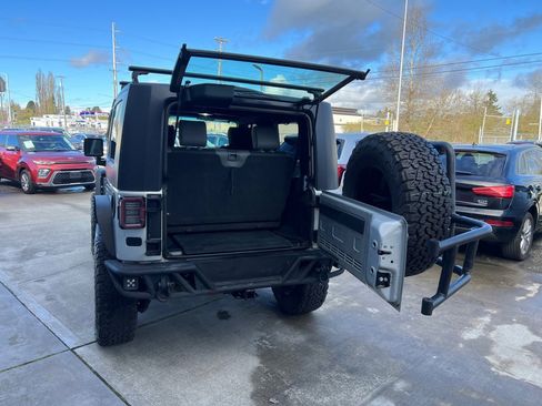 Used 2007 Jeep Wrangler X image 17