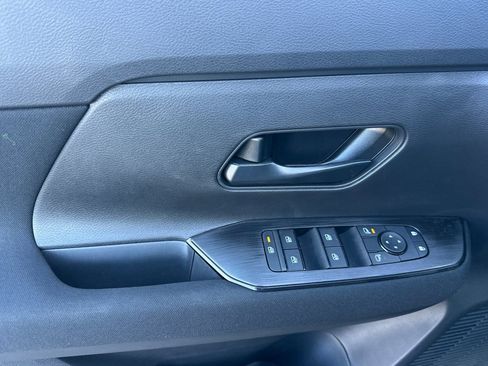 New 2026 Nissan Kicks S FWD image 12