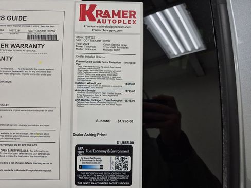 Used 2024 Chevrolet Colorado Trail Boss w/ LPO, Dark Essentials Package image 35