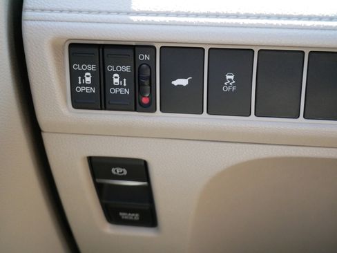 Certified 2026 Honda Odyssey EX-L image 27