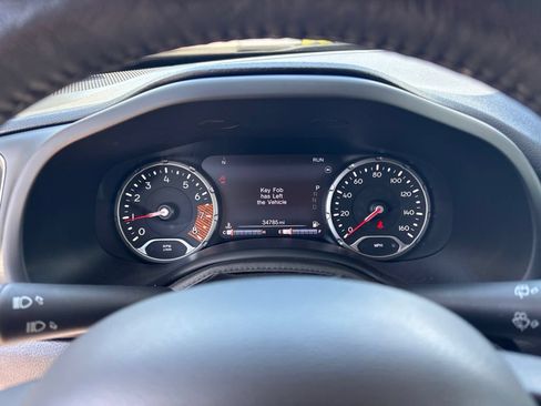 Used 2021 Jeep Renegade Limited AWD/4WD image 24