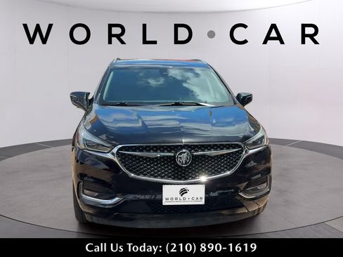 Used 2020 Buick Enclave Avenir w/ Avenir Technology Package FWD image 16