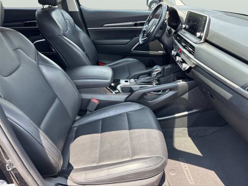 Used 2020 Kia Telluride S FWD image 20