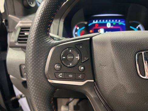 Used 2022 Honda Pilot TrailSport image 38