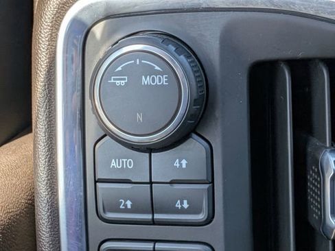 Used 2021 Chevrolet Silverado 2500 LTZ image 25