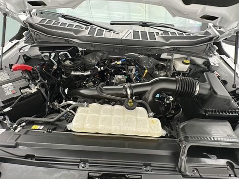 Used 2024 Ford F150 XLT AWD/4WD image 21