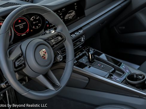 Used 2024 Porsche 911 Carrera S RWD image 28