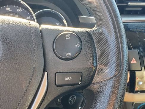 Used 2016 Toyota Corolla LE FWD image 16