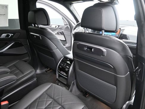 New 2026 BMW X7 xDrive40i w/ M Sport Package image 24