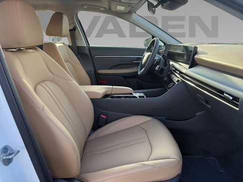 New 2026 Hyundai Sonata Limited image 8