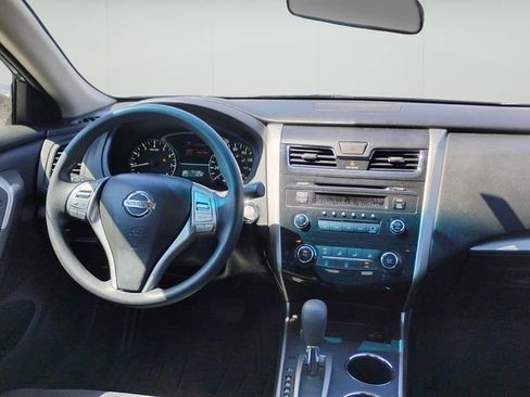 Used 2015 Nissan Altima 2.5 S w/ Power Driver Seat Package FWD image 9