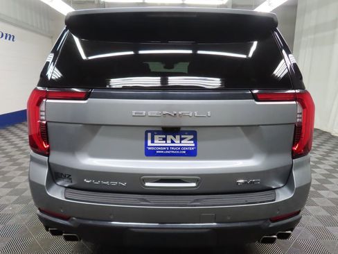 Used 2025 GMC Yukon XL Denali Ultimate AWD/4WD image 45
