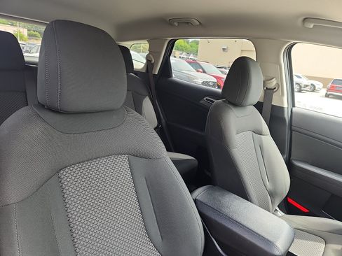 Used 2024 Kia Sportage LX AWD/4WD image 32