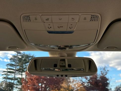 Used 2018 Mercedes-Benz C 300 4MATIC Sedan w/ Premium Package image 31