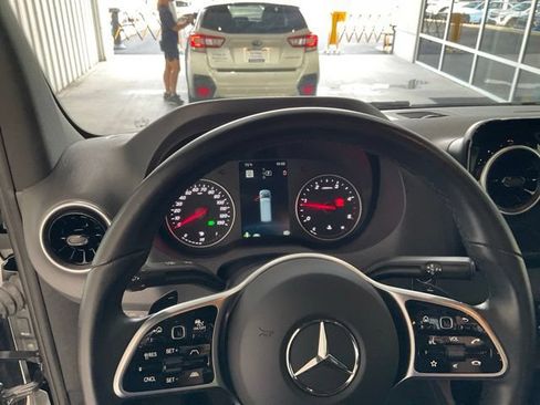 Used 2024 Mercedes-Benz Sprinter 2500 image 6
