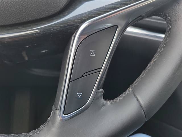 Certified 2023 Cadillac XT5 Premium Luxury FWD image 43