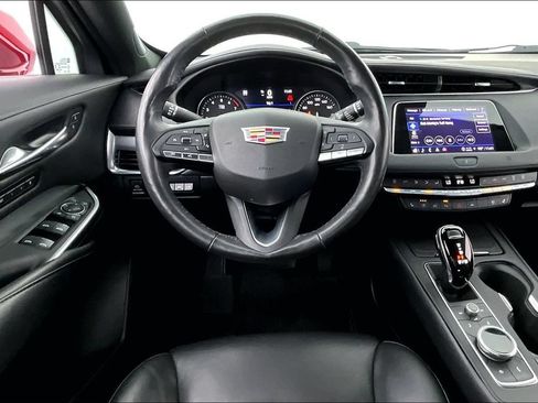 Used 2021 Cadillac XT4 Premium Luxury AWD/4WD image 6