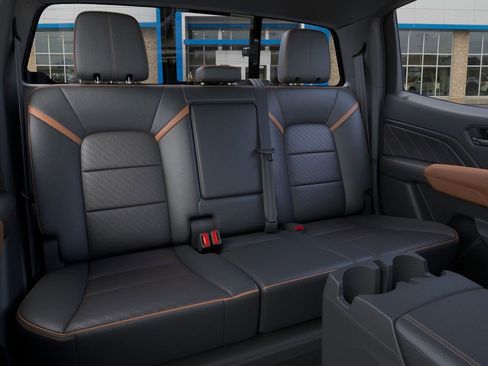 New 2026 GMC Canyon AT4 image 17