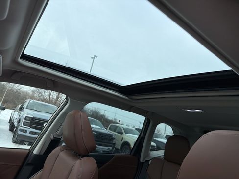 Used 2024 Subaru Forester Touring image 12