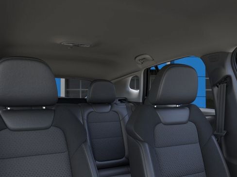 New 2026 Chevrolet Trax LT FWD image 24