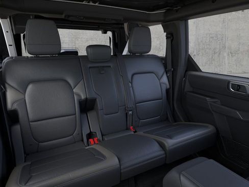 New 2026 Ford Bronco Outer Banks AWD/4WD image 11