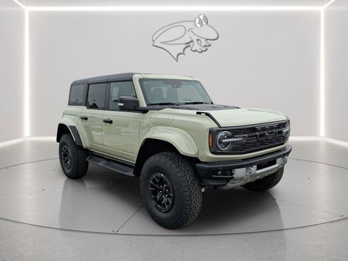 New 2025 Ford Bronco Raptor w/ Interior Carbon Fiber Pack AWD/4WD image 4