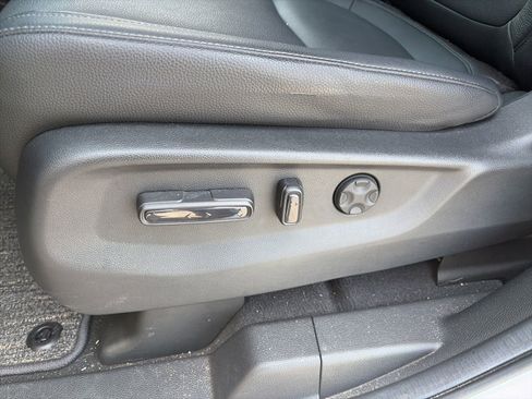 Certified 2025 Honda Odyssey EX-L image 16