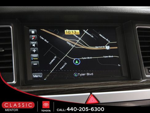 Used 2015 Hyundai Genesis 3.8 AWD/4WD image 10