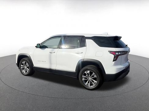 Used 2025 Chevrolet Equinox LT image 10
