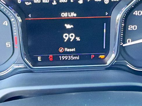 Used 2022 GMC Sierra 2500 Denali w/ Denali Ultimate Package image 38