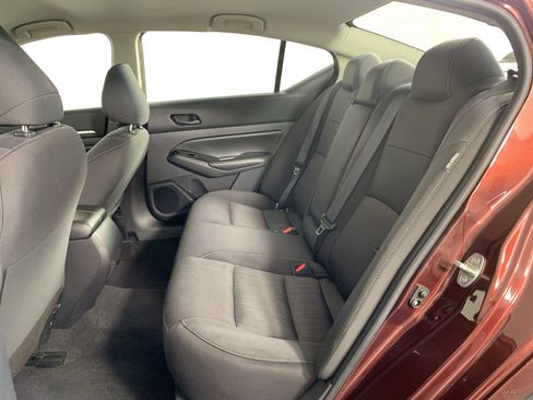 Used 2023 Nissan Altima 2.5 SV FWD image 32