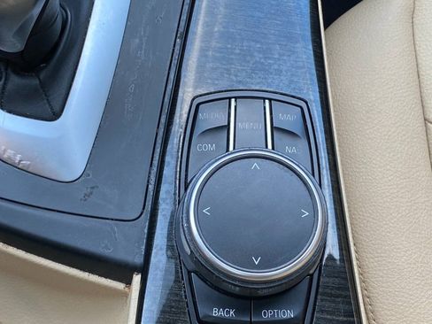 Used 2018 BMW 330i xDrive Sedan AWD/4WD image 33