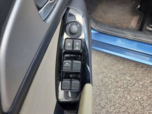 Used 2018 MAZDA MAZDA3 Sport w/ Preferred Equipment Package FWD image 24