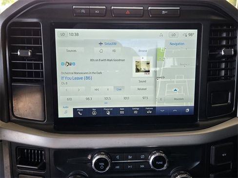 Used 2022 Ford F150 XLT w/ Equipment Group 302A High image 15