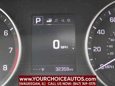 Used 2017 Hyundai Elantra Value Edition image 15