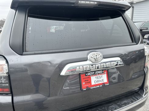 Used 2019 Toyota 4Runner Limited image 46