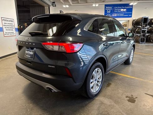 Used 2022 Ford Escape SE w/ Convenience Package AWD/4WD image 7
