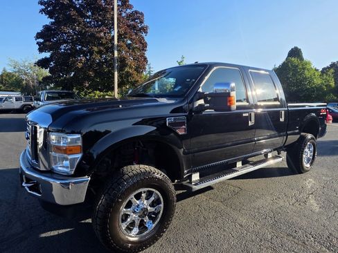 Used 2009 Ford F250 XLT image 1